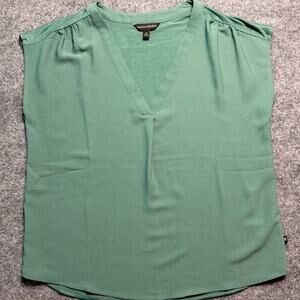 Banana Republic Green V-Neck Cap Sleeve Blouse Size Medium